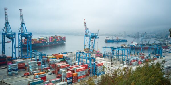 Photo Supply chain